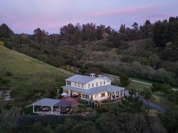 365 Race Horse Ln, Watsonville, CA 95076