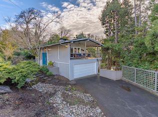 3209 Canterbury Dr S, Salem, OR 97302