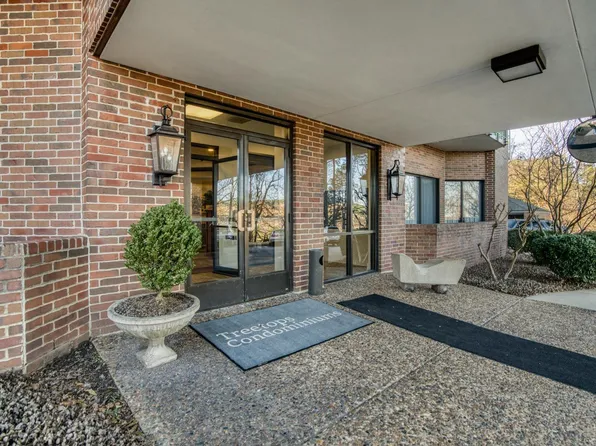 1 Treetops Ln #1002E, Little Rock, AR 72202