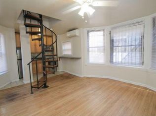 320 S 15th St APT 2R, Philadelphia, PA 19102