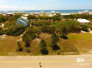 Driveiftwood Dr, Gulf Shores, AL 36542