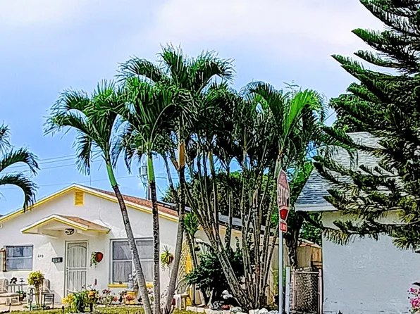 649 58TH Street, West Palm Beach, FL 33407
