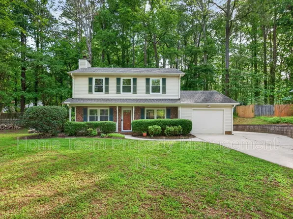 1526 Dirkson Ct, Cary, NC 27511