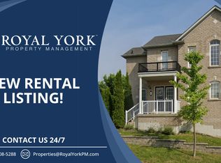 309 Dowson Loop #2, Newmarket, ON L3X3G1