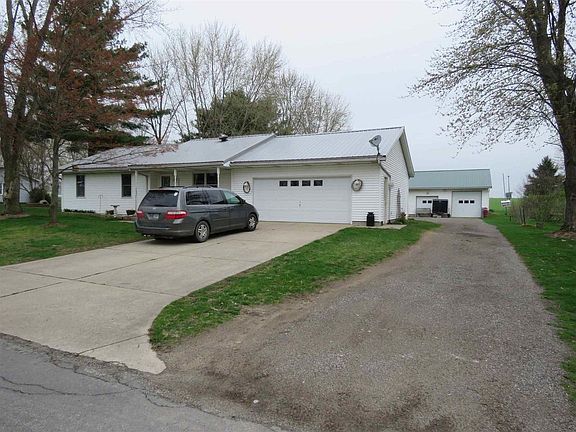 2nd image of 16685 Stoney Lane Dr