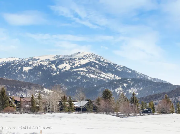 9475 Timberline Loop, Victor, ID 83455