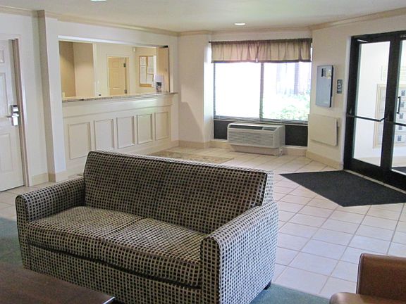 2nd image of 4022 Parkside Center Blvd #Studiob