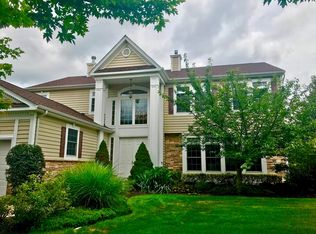7 Monterrey Dr, Saint James, NY 11780