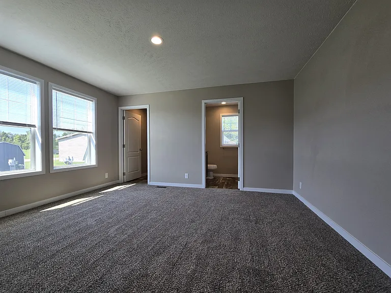 Sunset Ridge — Photo 21