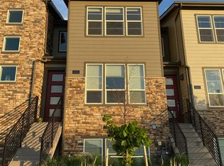 2588 Meadows Blvd #B, Castle Rock, CO 80109