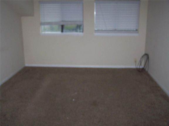 2nd image of 2725 Santa Fe St APT D