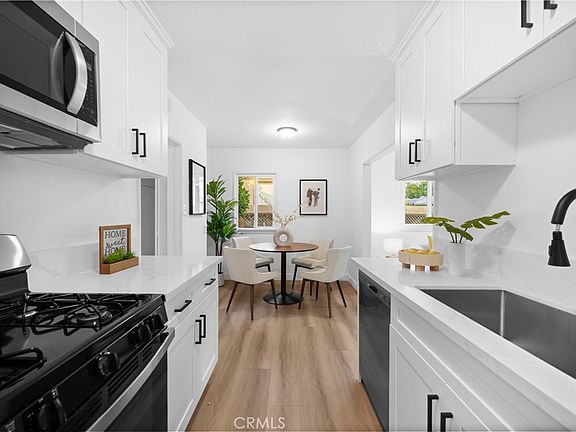 4th image of 11922 Killian St