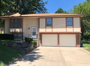 627 Ida St, Lansing, KS 66043