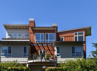 123 Bjune Dr SE APT 303, Bainbridge Island, WA 98110