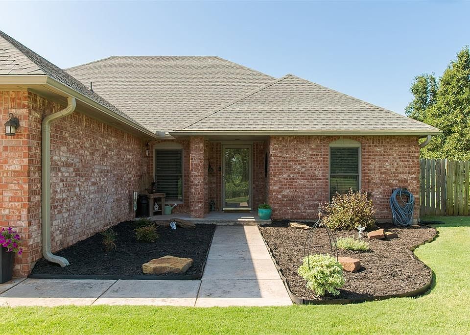 1st image of 8751 Simpson Rd