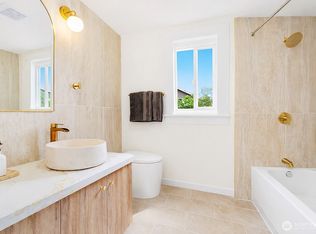 2025 S Ingersoll Pl, Seattle, WA 98144