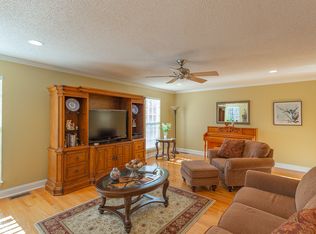 40 Autumn Wood Dr, Summerville, GA