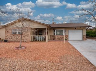 1380 Algodones Ct SE, Rio Rancho, NM 87124