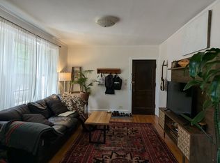 3641 W Cullom Ave, Chicago, IL 60618