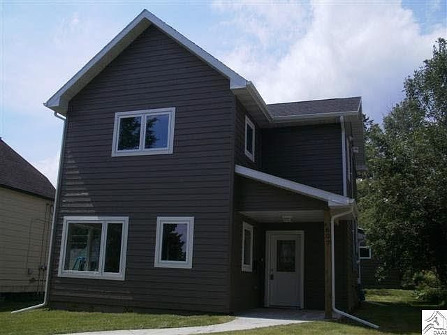 1st image of 607 N 60th Ave W