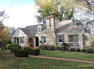 826 E Manor Rd, Independence, MO 64055