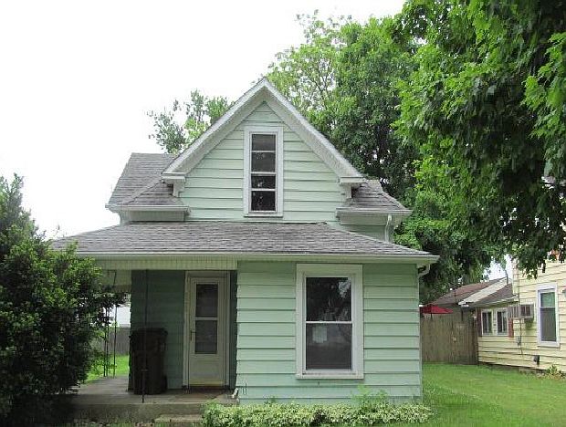 1st image of 1120 W South St