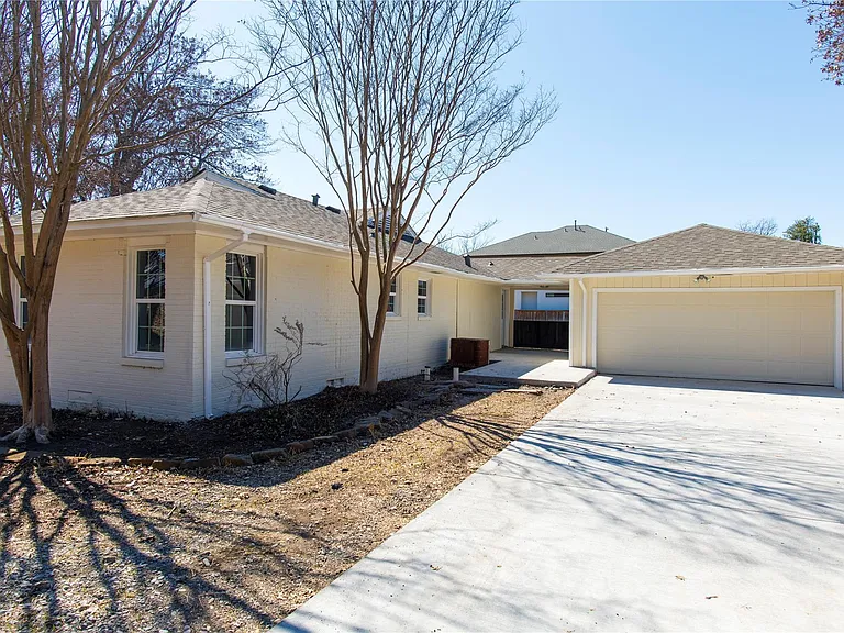 7543 Colgate Ave — Photo 5