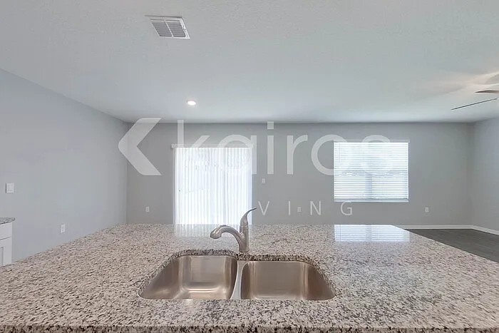 32221 Edson Ave — Photo 9