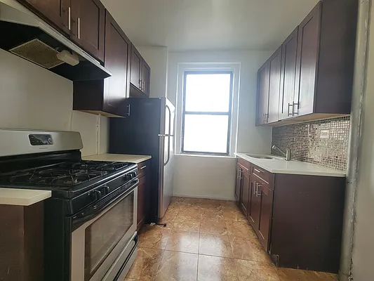 Rented by Bruma Realty LLC | media 2