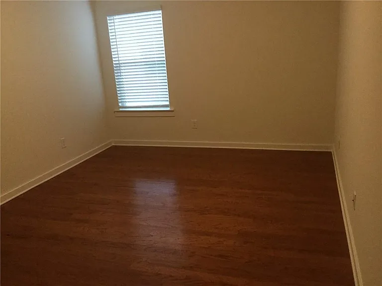 1392 Weatherbrook Cir — Photo 8