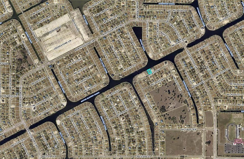 1st image of 1721 NE 41st St