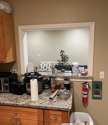 2nd image of 78 Egmont St #7