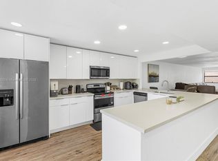 Sunrise Lakes Phase Iv, Sunrise, FL 33322