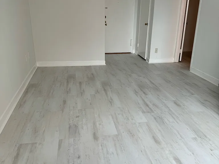 1011 Arlington Blvd #925 — Photo 2