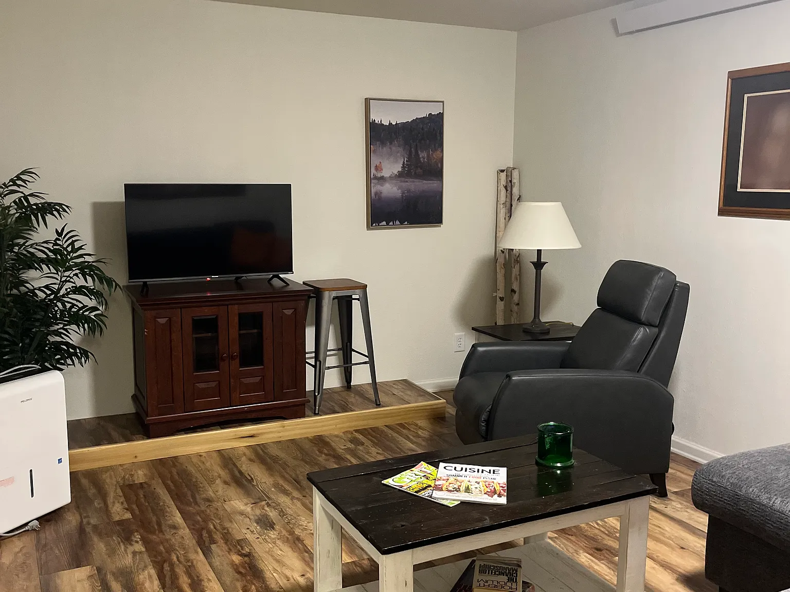 Studio, 500 sqft, $1,100 — Photo 3