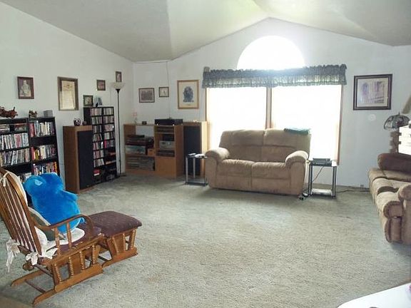 5th image of 3060 Mijos Dr
