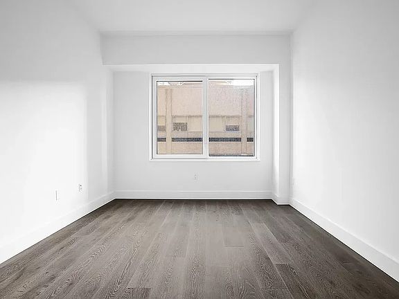 5th image of 10 Nevins St #6E