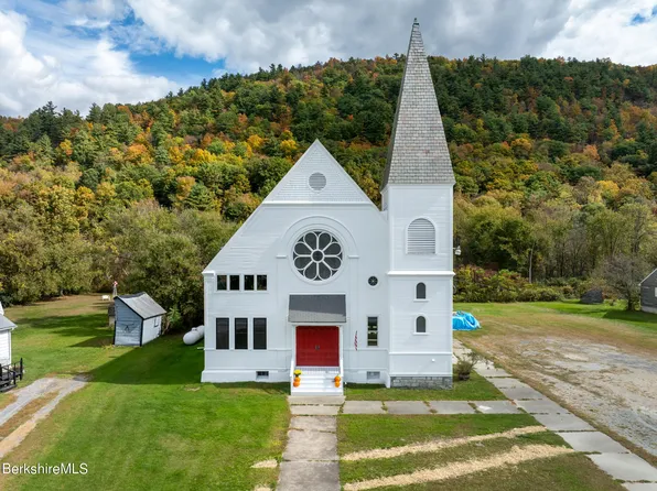 3310 State Route 346, Pownal, VT 05261