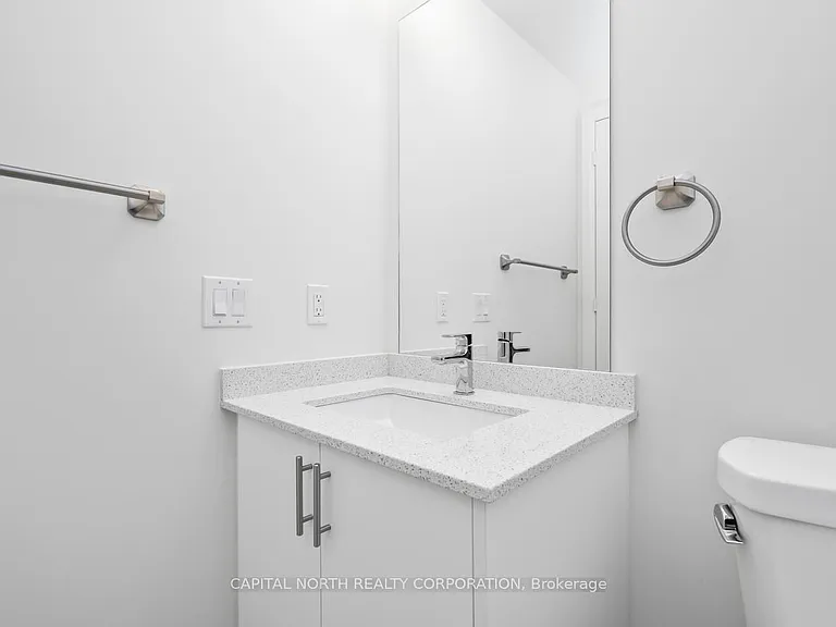 9000 Jane St #329 — Photo 22