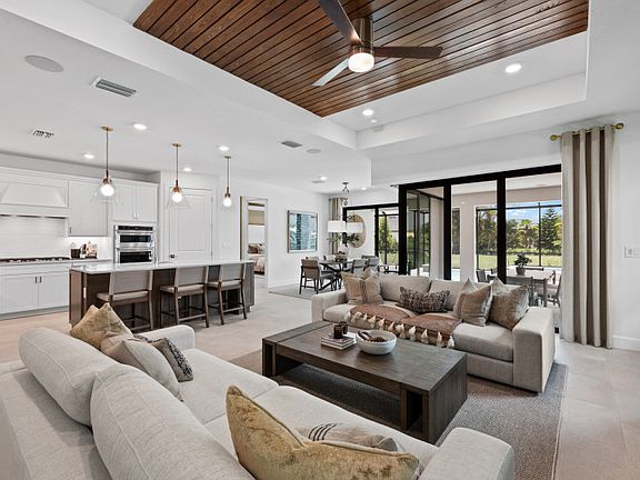 Spacious living room, perfect for entertaining