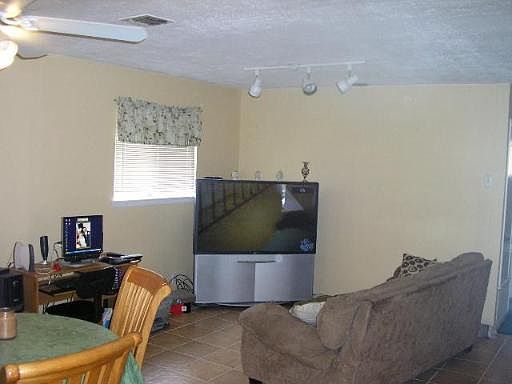 5th image of 5403 LAKE GROVE