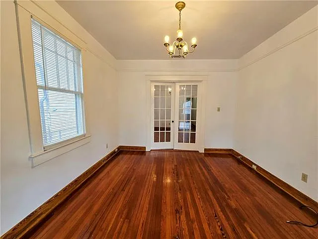 2915 Carondelet St — Photo 3