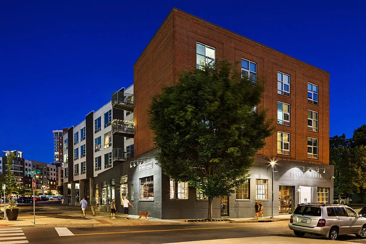 Laurel House Lofts — Photo 1