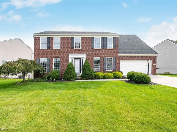 26361 Red Fox Trl, Bedford Hts, OH 44146