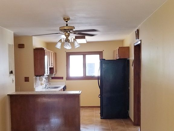 2nd image of 5381 Luther Ln