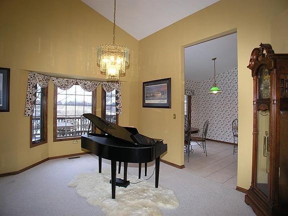 5th image of 5 Long Cove Dr