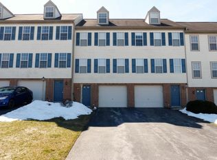 1110 Hearthridge Ln, York, PA