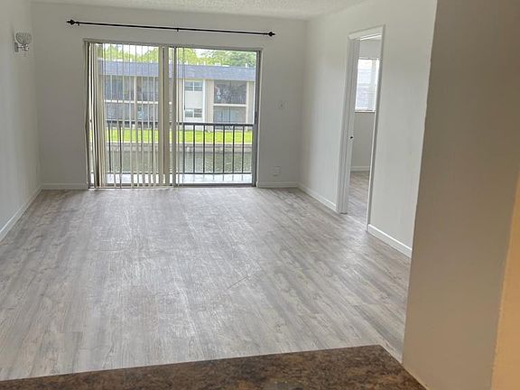 3rd image of 7960 Colony Cir N APT 202