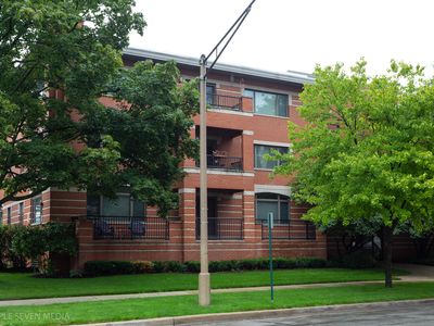 1120 Thomas St APT 105, Oak Park, IL, 60302