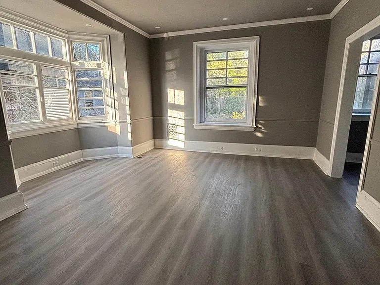 2025 Upland Way — Photo 8